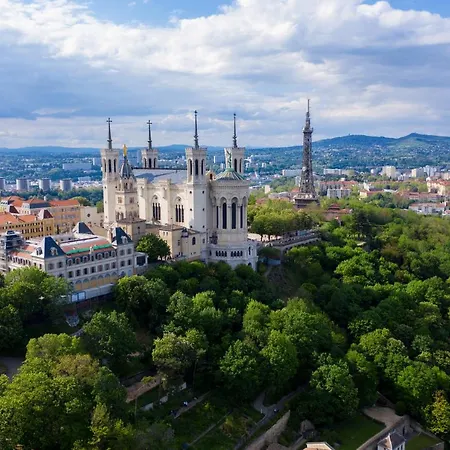 J'irais A Nocleg ze śniadaniem Lyon